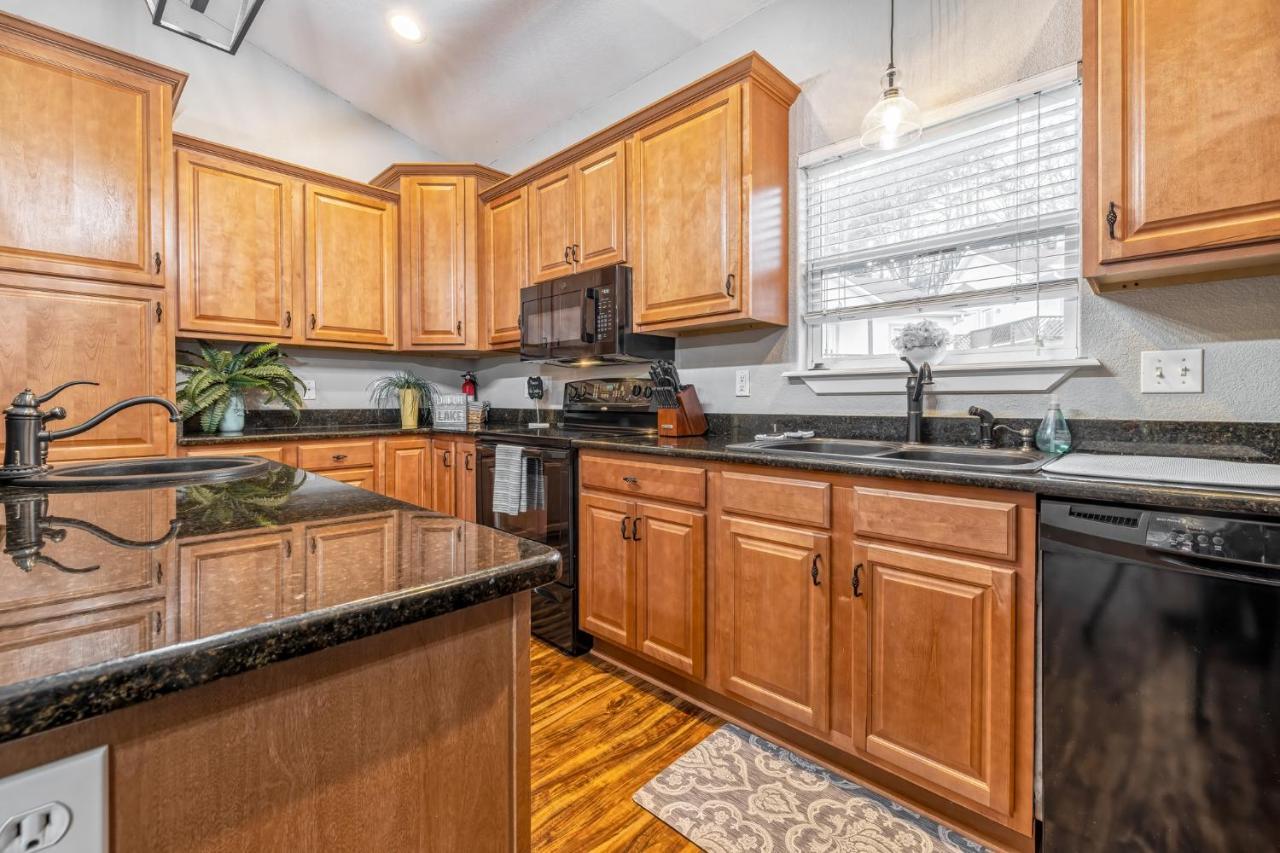 Lakefront 7 Min To Oaklawn & 10 Min To Downtown Str License #A22-0004 Хот-Спрингс Экстерьер фото